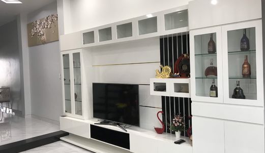 Bán Nhà Hẻm Xe Hơi Phạm Hữu Lầu .Dt 5X24M. 1Trệt,2Lầu. Full Nội Thất Cao Cấp . Giá 5.8 Tỷ .
