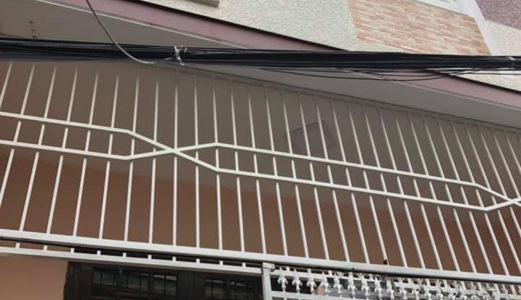 Bán Nhà 2 Tầng Sau Lưng Nhà Mặt Tiền Trần Cao Vân Vị Trí Quá Đệp Kiệt Thông 