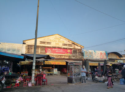 Bán Đất Gần Chợ Đức Hòa, Giá 7.5Tr/m2 Shr, Hẻm Xe Hơi,