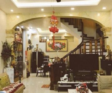 Cần Tiền Bán Gấp Ngõ 326 Nguyễn Trãi  Thanh Xuân, 32M2,4 Tầng , Mặt Tìn3,2M ,giá 2.8Tỷ.[Lh Hùng]