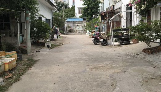 Bán Đất Nền Đường Số Khu X51 Bộ Quốc Phòng .Dt 4.5X16.5M. Đường 8M. Giá 3.6 Tỷ .