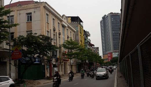 Nhà Mặt Phố Tây Sơn, Dt 55M X 5T, Mt 5M, Giá Trị Sinh Lời Rất Cao.