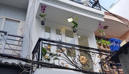 Bán Nhà,quận: Bình Thạnh,trệt,2 Lầu,39M2, 1 Tỷ Thương Lượng