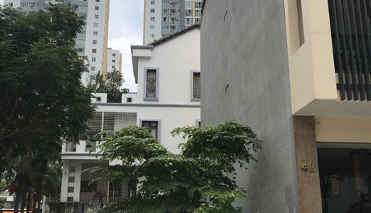Bán Đất Khu Công Ích .lô Góc . Dt 8.8X19M. Đường 12M. Giá 74 Tr /m2 .