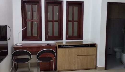 Cho Thuê Phòng Đầy Đủ Nội Thất Trên Đường Phạm Hùng, F5, Q8, 35M2, 5Tr/tháng 