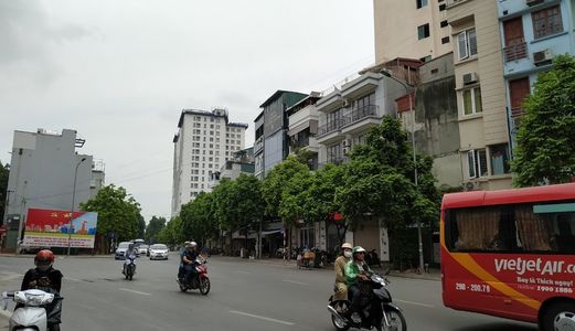 Mặt Đường Đôi Sơn Tây, Dt 77M2, Mt 4.7M, Chỉ 28 Tỷ, Kd, Ngân Hàng, Ks. Lh 0917420066. Hiếm!!!