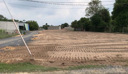 [Cần Bán] Lô Đất Thị Trấn Đức Hòa. Gần Chợ Đức Hòa. Nằm Trên Mặt Tiền 824. 870Tr/nền 97M2