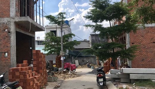 Bán Đất Hẻm xe hơi 1942 Huỳnh Tấn Phát . Diện tích: 4.17X12M. Đường Nhựa 6M. Giá 2.7 Tỷ .