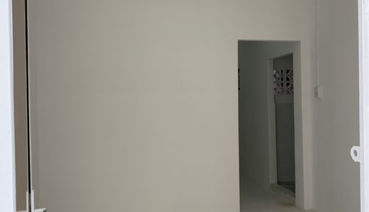 Cần Bán Nhà Nhỏ Xinh Cô Giang Nở Hậu, Sát Bên Trường Sa, P2, Phú Nhuận Giá 3.9 Tỷ Tl