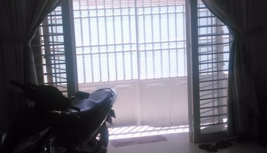 Bán Nhà Sổ Hồng Riêng Hẻm 115 Phạm Hữu Lầu .Dt 4X10M. 1Trệt,1 Lầu ,2 Phòng Ngủ. Giá 2.15 Tỷ .