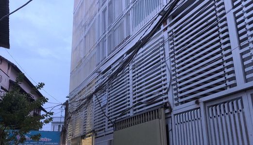 Bán Nhà Hẻm 1115 Huỳnh Tấn Phát . Diện tích: 4.2X6M. 1 trệt ,4 lầu . gồm phòng khách , phòng bếp , 4 phòng ngủ, 3wc.  Giá 1.5 Tỷ .