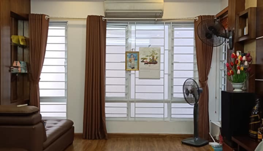 Nhà Riêng Ngõ 1194 Láng Mới Xây Nội Thất Mới Tinh Cực Sang Trọng, Giá Chỉ 3.4 Tỷ