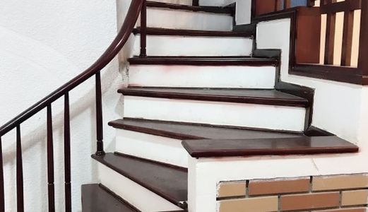 Bán Nhà Mặt Ngõ Chính Kinh :46M2 * 4 Tầng : Giá 4,2 Tỷ