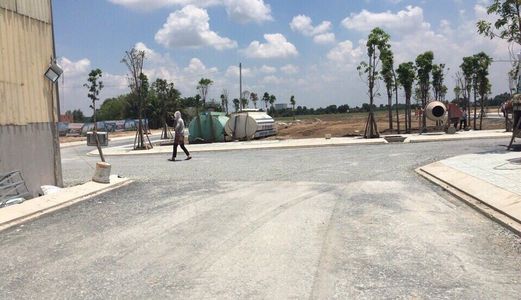 Thanh Lý Đất Nền Ql1A  Với Giá 450Tr Mt Gần Chợ Bình Chánh. Shr, Xdtd Lh: 0937901744 