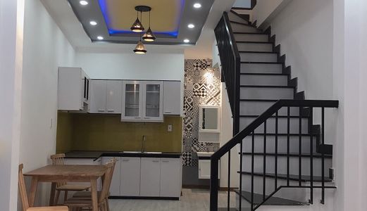 Bán Nhà 2 Tầng Kiệt 126 Lê Độ Cách Đường Chính 20M Nhìn Ra Thấy Măt Tiền Vi Trí Quá Đẹp