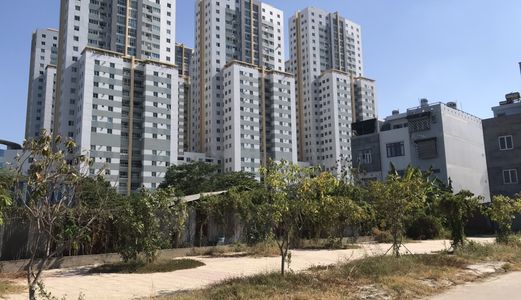 Chính Chủ Bán Đất Nền Khu X51 . Bộ Quốc Phòng .Dt 4.5X20M. Đối Diện Công Viên . Giá 3.85 Tỷ .