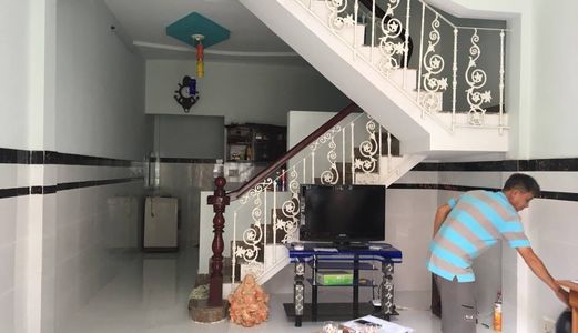 Bán Nhà Gấp Hoàng Văn Thụ-Phú Nhuận- 35M2- 3 Lầu- Giá Chỉ 3.8 Tỷ