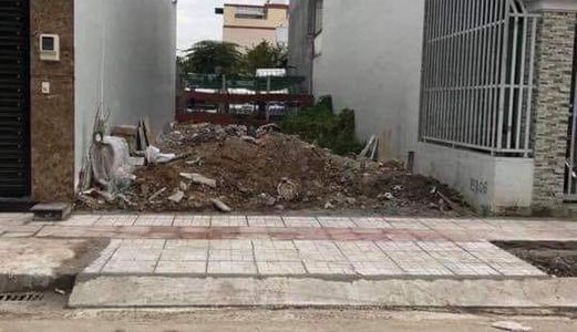 * Cần Bán Gấp Lô Đất Thổ Cư Sổ Riêng 100M2 Giá 800 Triệu.  * Ngay Chợ Hội Nghĩa . Phường Hội Nghĩa . Thị Xã Tân Uyên. Tỉnh Bình Dương. * Vui Lòng Liên Hệ; 0931.261.911  Gặp Hiếu