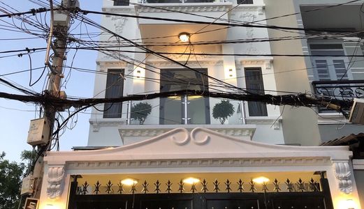 Bán Nhà Tuyệt Đẹp Hxh 28 Đào Tông Nguyên . Dt 5X16.5M. 1Tr,2L,st . Tặng Nt . Giá 5.8 Tỷ .