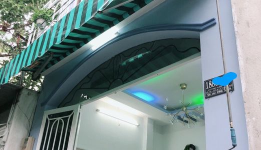 Bán Nhà Hẻm 1886 Htp . Dt 3.7X7M. 1 Tr, 1 Lầu ,2Pn. Tặng Nt . Giá 1.25 Tỷ .