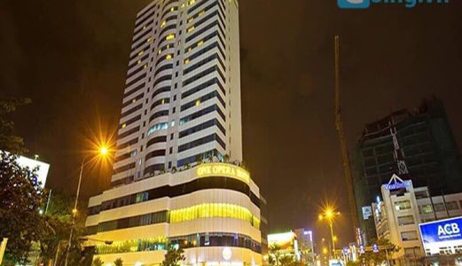 Bán Gấp Khách Sạn 5 Sao 23 Tầng  2 Mặt Tiền Đường Nguyễn Văn Linh Đà Nẵng .