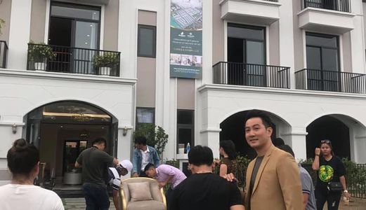 Nhà Phố Biệt Thự Ven Song 5X20 10X22 Giá 3Ty3 Căn Hùng Vương Nói Dài Phường 6 Tp.tân