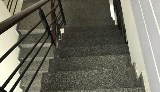 Cho Thuê Nhà Nguyên Căn Khu Lacasa Hoàng Quốc Việt . Diện tích: 5X13M. 4Pn. Full Nt . Giá 18 Tr .