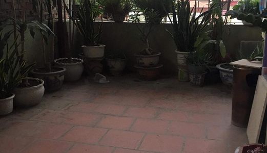 Bán Nhà Gần Phố Đường Lĩnh Nam,  Quận Hoàng Mai, 5 Tầng, 3 Pn. Lh 0984339245