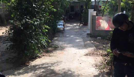 Bán Lô Đất Kiệt 2M5 Cách Mặt Tiền 40M Gần Chợ Hòa Thọ Tây Vs Ubnd Gàn Khu Công Nghiêp Vi Trí Quá Đệp