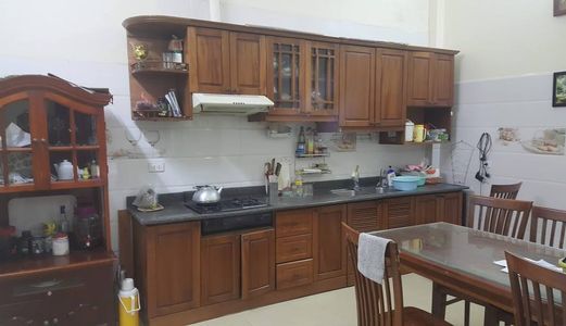 Đang Cần Bán Gấp Nhà Phân Lô, Lô Góc, Phố Thái Thịnh, Đống Đa, 43M2, 4 Tầng, Ô Tô, 6 Tỷ.