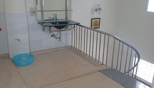 Bán Nhà Ngõ Chợ Khâm Thiên 58M2, 7M Mặt Tiền, Giá Chỉ 3.1 Tỷ Đồng