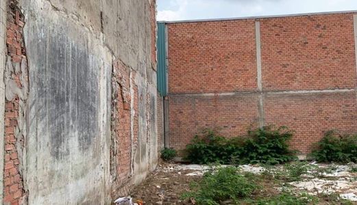 Ông Anh Mua Miếng Đất 3 Năm Rồi Nay Cần Tiền Bán Lại Giá Rẻ Nằm Ngay Mặt tiền  824 Bến Lức Long An