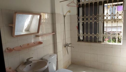 Chính Chủ (0904148393) Cần Cho Thuê Căn Hộ 50M Ngõ 115 Núi Trúc, Ba Đình, Hà Nội