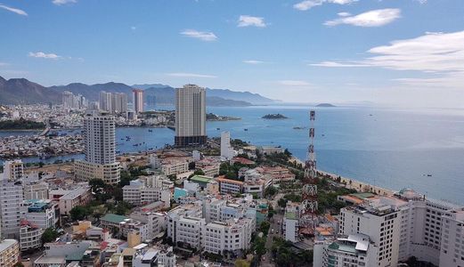 Bán Gấp Căn Hộ View Biển, Vị Trí Trung Tâm, Gần Biển, Gần Chợ Đầm, Trường Học…Lh Ngay: 0935 643 123