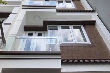 Bán Nhà  Hoàng Quốc Việt - Cầu Giấy Nhà Đẹp Ngõ Rộng Dân Trí Cao 4 Tầng 42M2 Giá 3Tỷ