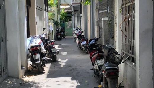 Bán Nhà 2 Tầng Kiệt Hùng Vương Gần Bigc Vi Trí Quá Đẹp Nhà Kiên Cố Khu An Ninh Cao 