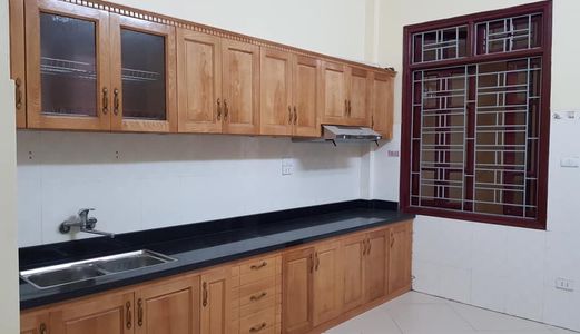 Cần Bán Nhà Vũ Tông Phan. Quận Thanh Xuân-Dt 45M2.4 Tầng Giá 3.2Tỷ Oto Đỗ Cửa