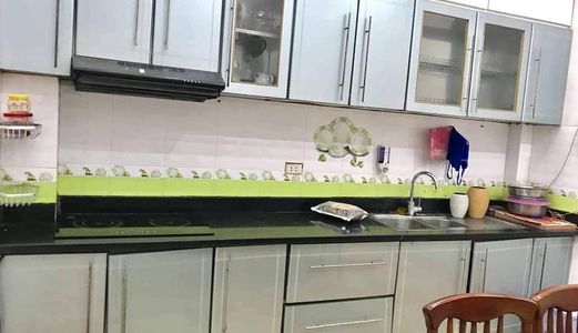 Bán Nhà Ngõ 255 Lĩnh Nam, Hoàng Mai, Ô Tô Đỗ Cửa, 42M2, 4 Tầng, 3.35 Tỷ. Lh Phú 0945262238