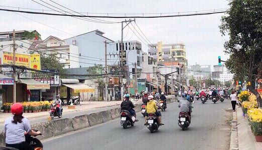 Cho Thuê Nhà Mặt Tiền Huỳnh Tấn Phát .căn Góc .1Trệt,1Lầu.2Phòng Ngủ. Giá 23 Tr / Tháng .