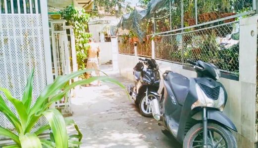 Bán Nhà 2 Tầng 2 Mặt Kiệt Phan Thanh Vị Trí Quá Đẹp Nhà Kiên Cố 