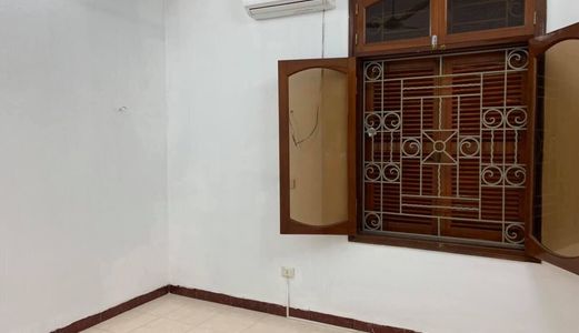 Bán Nhà Hào Nam, 35M, Ở Ngay, 4 Tầng, Giá 3.3 Tỷ