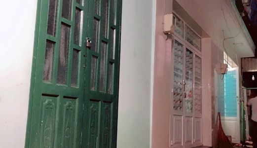 Bán Nhà Hẻm 96 Đào Tông Nguyên . Diện tích 3X7.5M. Trệt , Gác . Giá 620 Tr .