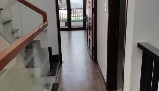 Bán Nhà 3 Tầng Kiêt Ototo 814 Trần Cao Vân Đường Quy Hoạc 5M Vi Trí Quá Đệp