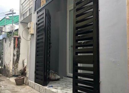 Bán Nhà Đẹp Hẻm 1716 , Nhà Giảng , Dọn Đồ Vô Ở Liền , Giá Yêu Thương 