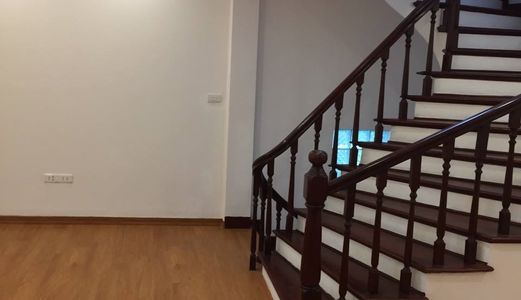 Bán Nhà Kim Ngưu, Diện Tích 54M, 5 Tầng, Kinh Doanh Đỉnh, Giá 5.2 Tỷ