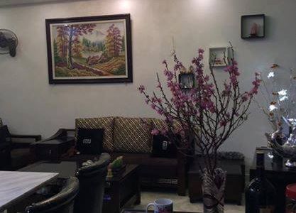 Bán Gấp Nhà Kinh Doanh Ô Tô Đỗ Trong Nhà Khu Hoàng Cầu Để Đi Định Cư