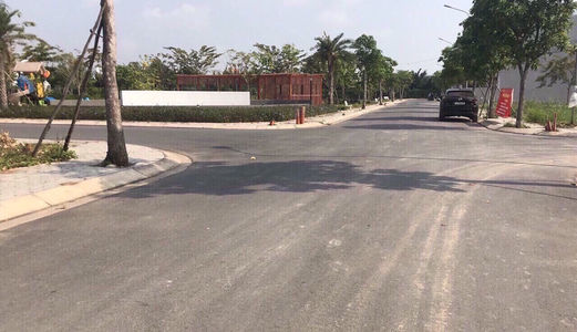 Bán Nhà Đẹp 3 Lầu , 80M2 , Tặng Toàn Bộ Nội Thất Có Giá Trị , Có Giá Tốt Cho Đầu Tư