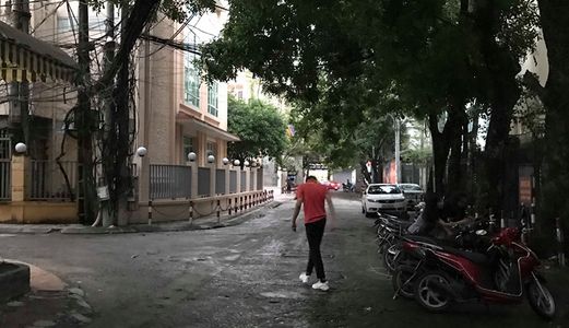 Cho Thuê Nhà Mai Dịch Làm Văn Phòng ,Spa ,Hiệu Sách ,Hiệu Thuốc ,Shop Thời Trang .. 20Tr/tháng