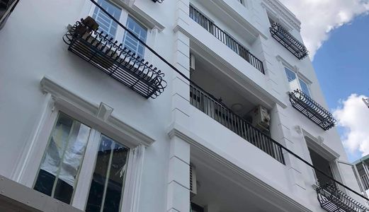 Bán Tòa Nhà Dịch Vụ Trần Hưng Đạo Phường Cầu Kho Quận 1