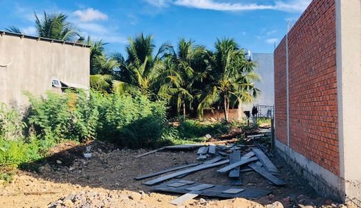 Bán Đất 100% Thổ Cư Ngay Đoạn Cầu Bè Giao Lương Định Của, Giá Chỉ 10.5Tr/m2. 0966838679. 